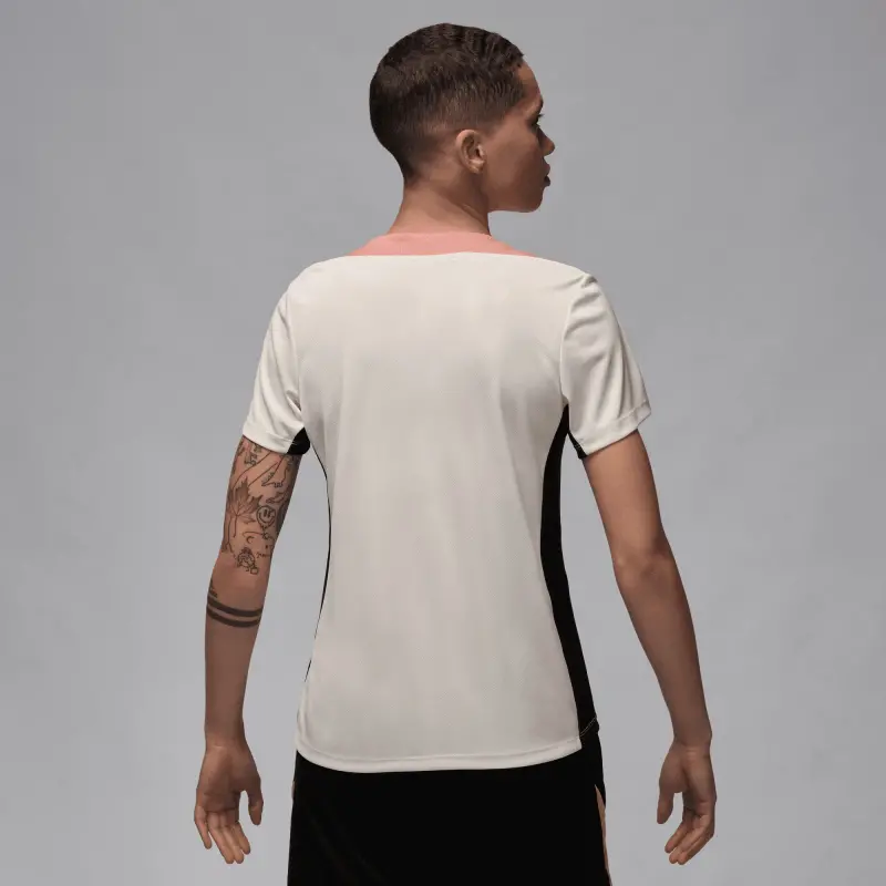 psg-jordan-strike-training-top-ivory-womens-201545596 Collection | Paris Saint-Germain Kits